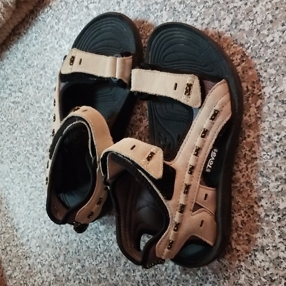 Teva Shoes - Teva sandals